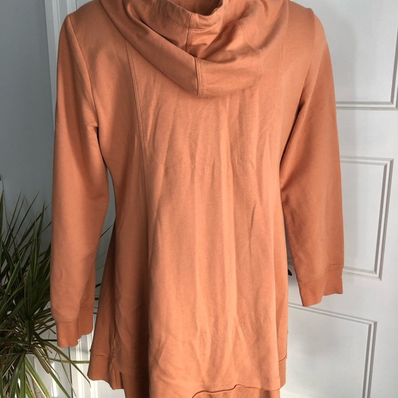 Sweater - Picture 6 of 6